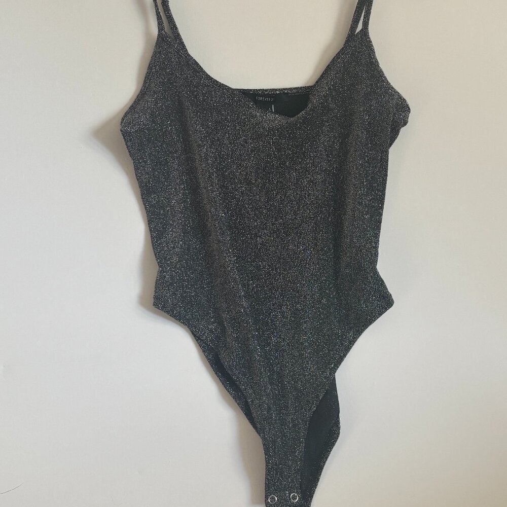 NWT - Metallic shimmer bodysuit w/ adjustable straps -LG